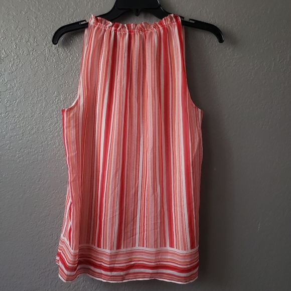 Max Studio Top - Picture 4 of 6